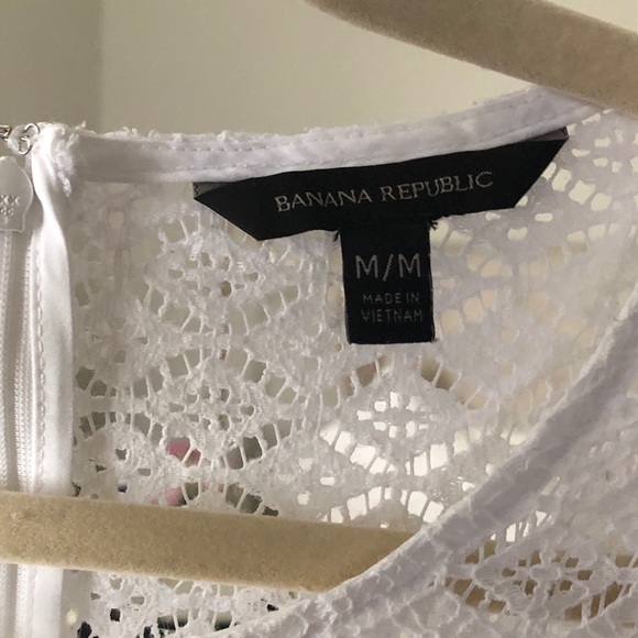 Banana republic blouse✨ - Picture 3 of 3